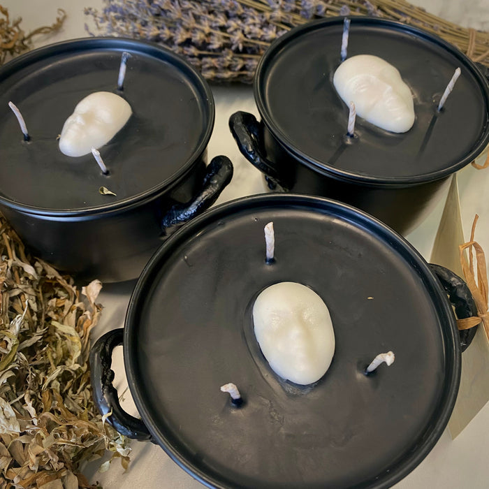 Black Mirror | scrying mirror | scrying bowl | ritual spell candle