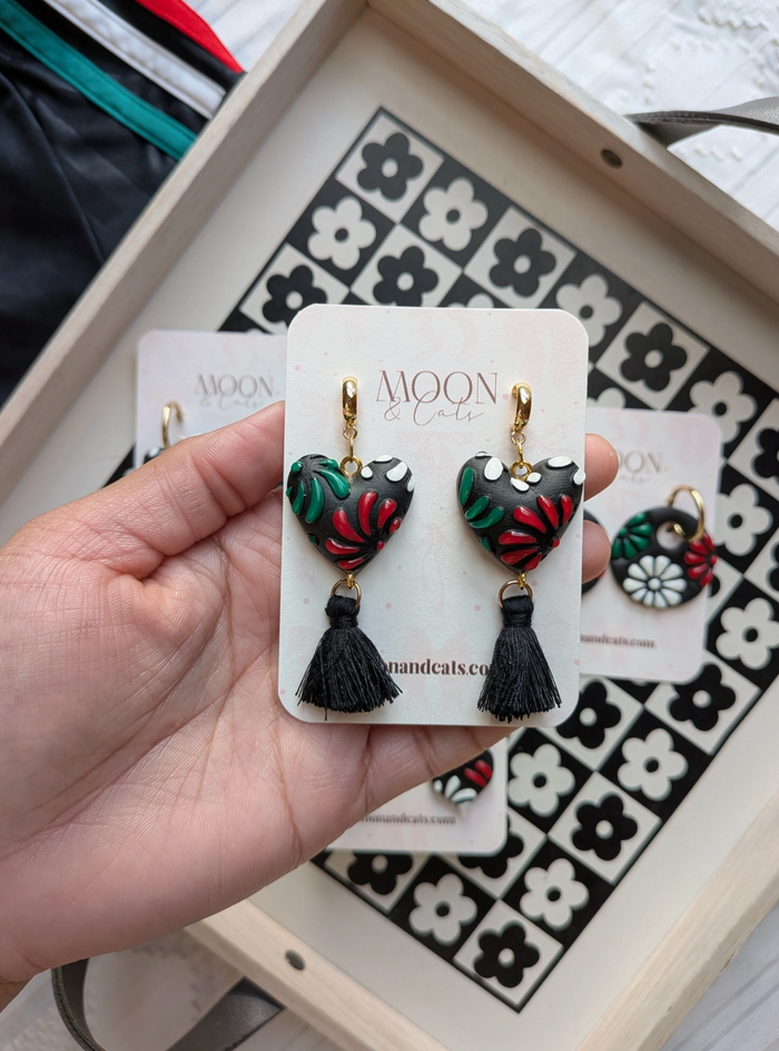Mexico Talavera On Black Hearts W/Tassels