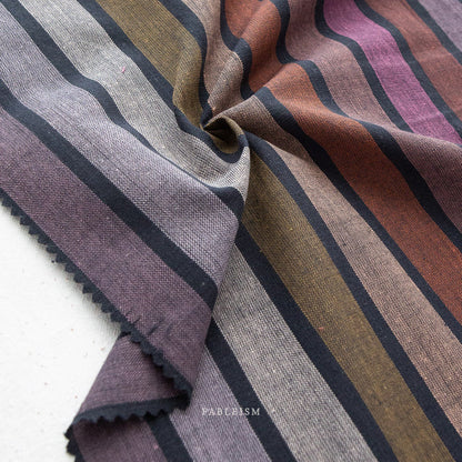 F3103 - Monarch Grove - Dark Fuchsia- Fabelism