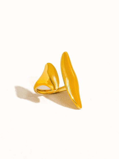 Flânerie by MAIQ - Danielle 18K Gold Non-Tarnish Abstract Statement Ring: Yellow Gold