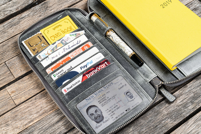 Leather Zippered Hobonichi Weeks Cover - Crazy Horse Smoky