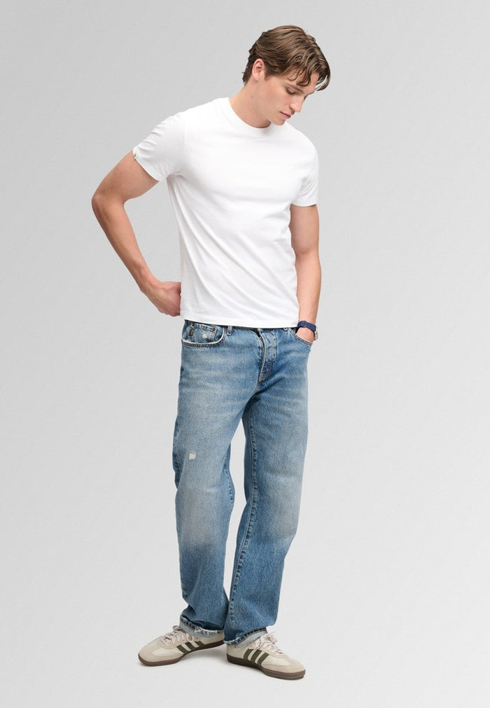Superdry Essential Serif Logo Tee